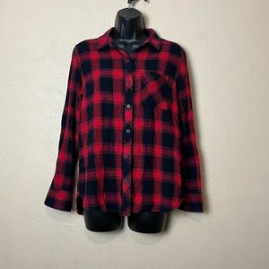 Woolrich Long Sleeve Red/Black plaid Womens shirt size Small